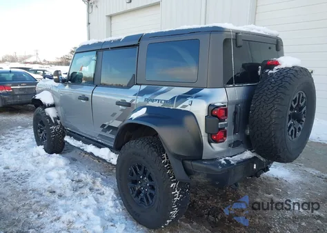 2023 Ford Bronco Raptor z USA, uszkodzony, nr VIN 1FMEE5JR8PLB90958